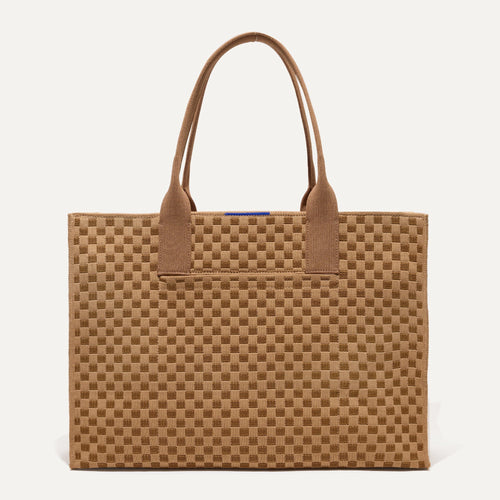 The Classic Tote - Hazelnut